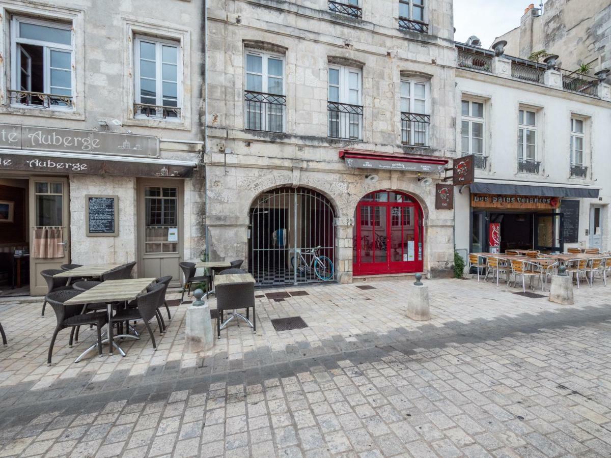 Appartement Escale Pamatxi : Vieux port à La Rochelle  Extérieur photo
